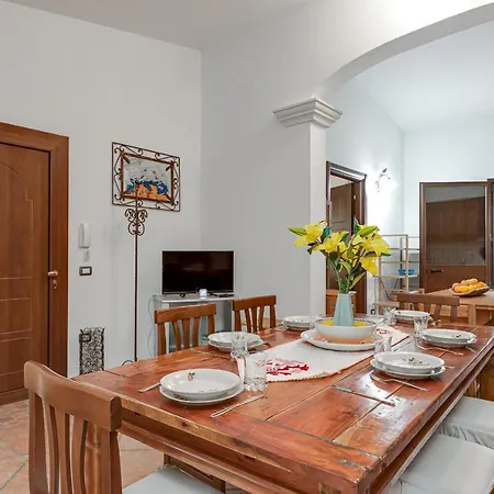 Bella Vista With Sea View - Happy *