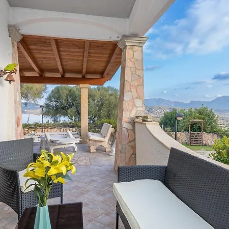 Bella Vista With Sea View - Happy