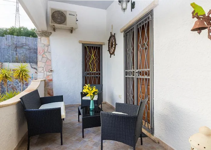 Bella Vista With Sea View - Happy Willa Cugnana