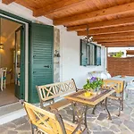 Bella Vista With Sea View - Happy