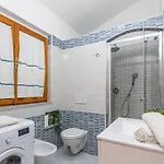 Bella Vista With Sea View - Happy Cugnana