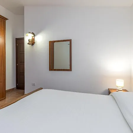 Βίλα Bella Vista With Sea View - Happy Cugnana
